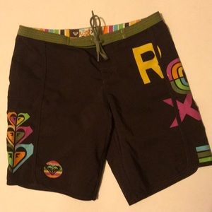 Roxy juniors board shirt size 1 like new.